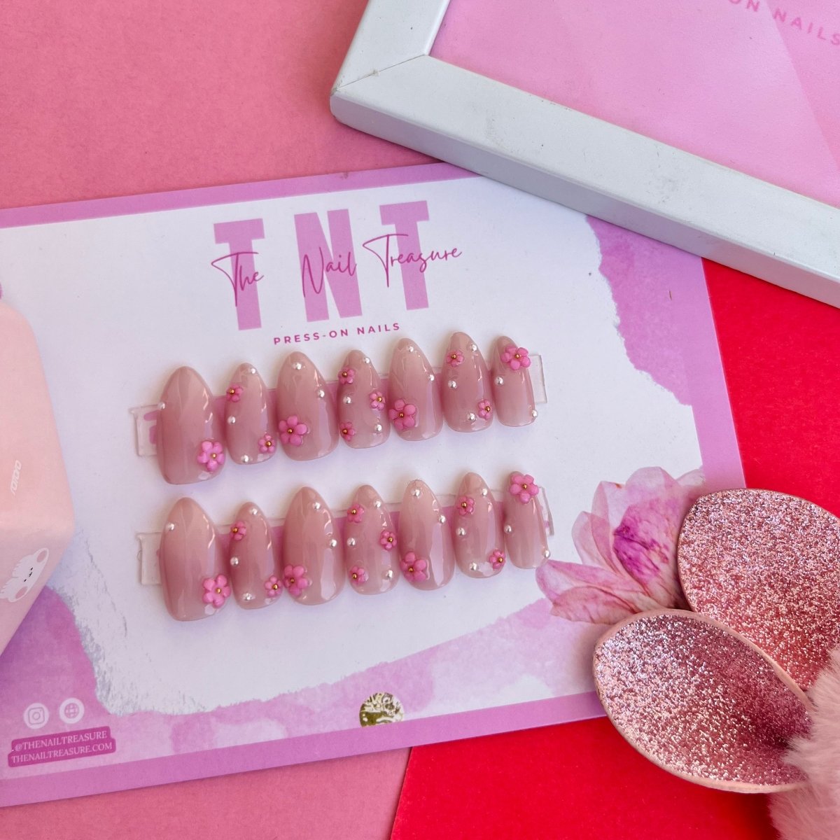 Rosie a pink nude base press on set with embossed flower art.